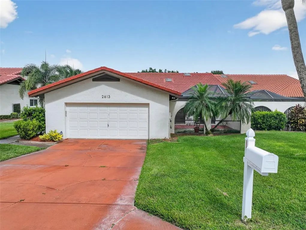 2613 Sunburst Court, LAKE WALES