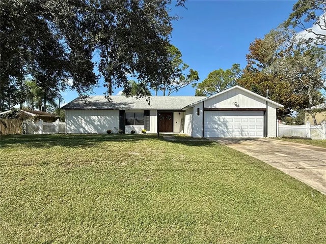 1819 Amboy Drive, DELTONA