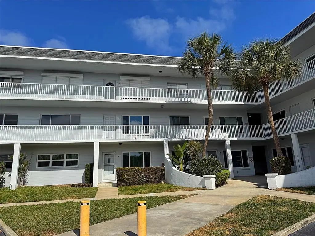 2001 World Parkway Boulevard 7, CLEARWATER