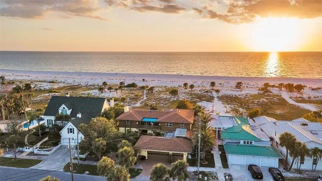 1058 Eldorado Avenue, CLEARWATER BEACH