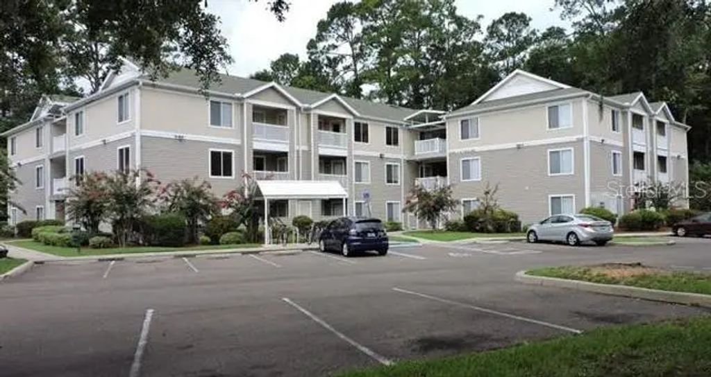 4000 Sw 23rd Street 3-107, GAINESVILLE