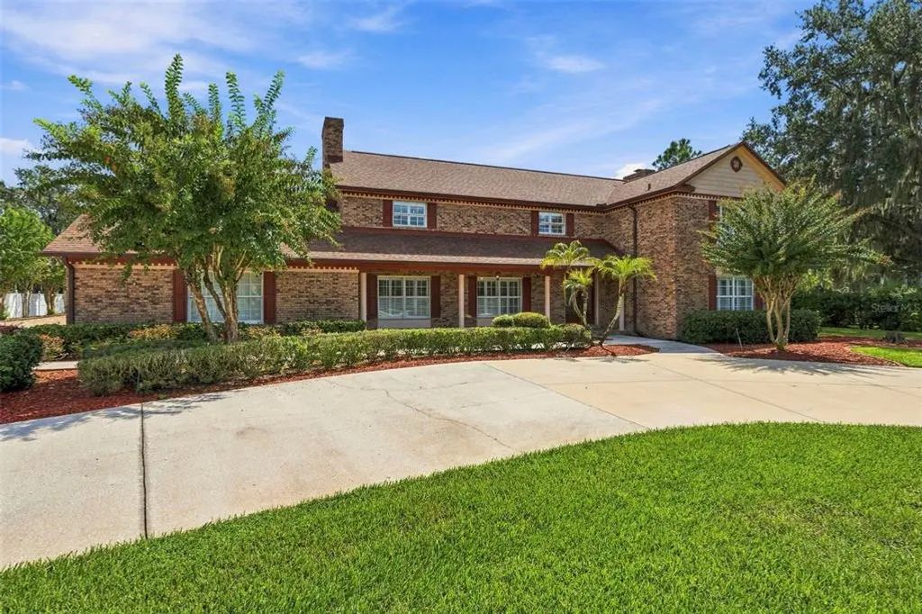 115 Hickory Creek Drive, BRANDON