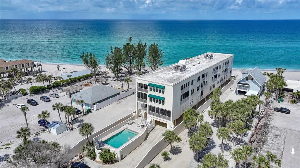 2590 N Beach Road 5, ENGLEWOOD