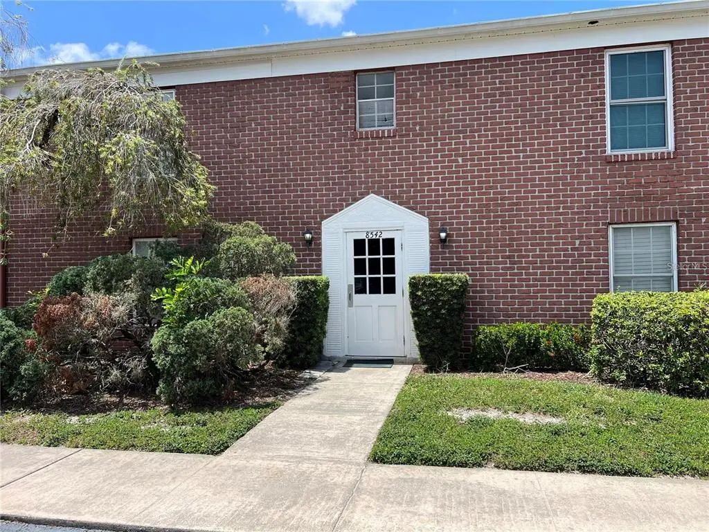 8542 10th Street N C, ST PETERSBURG
