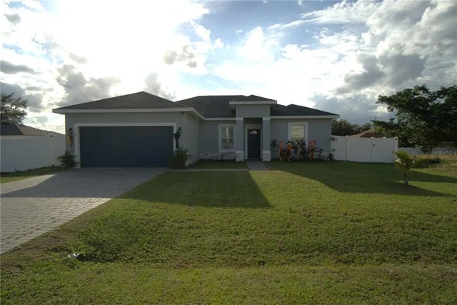 438 Big Sioux Court, KISSIMMEE