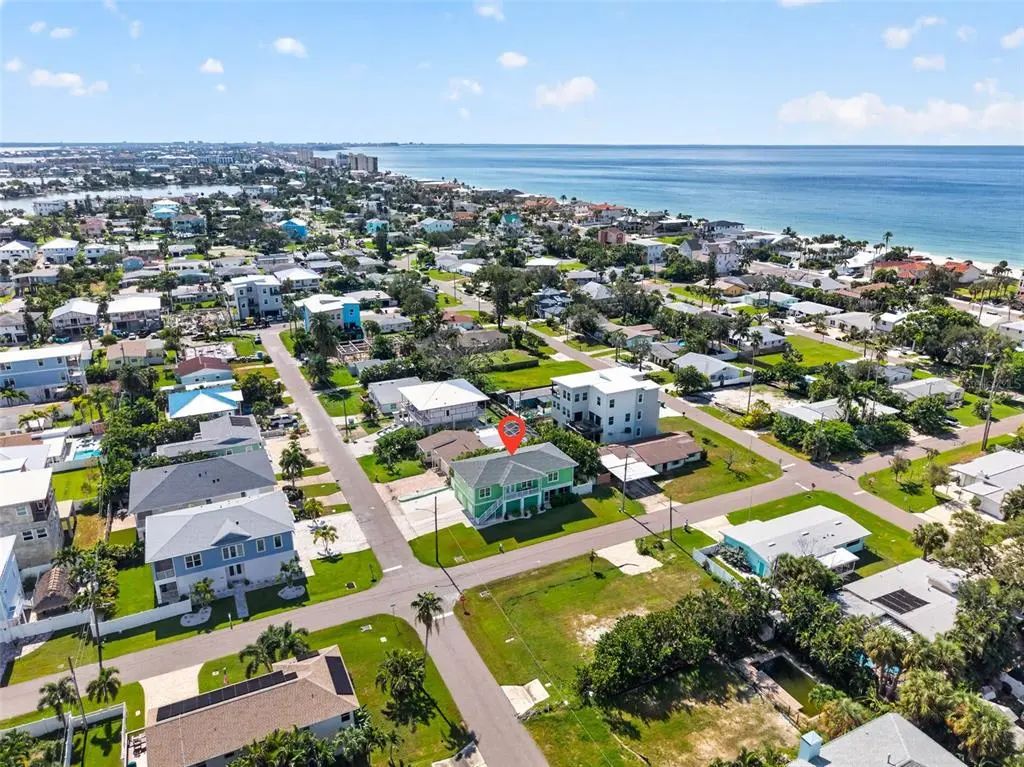205 162nd Avenue, REDINGTON BEACH