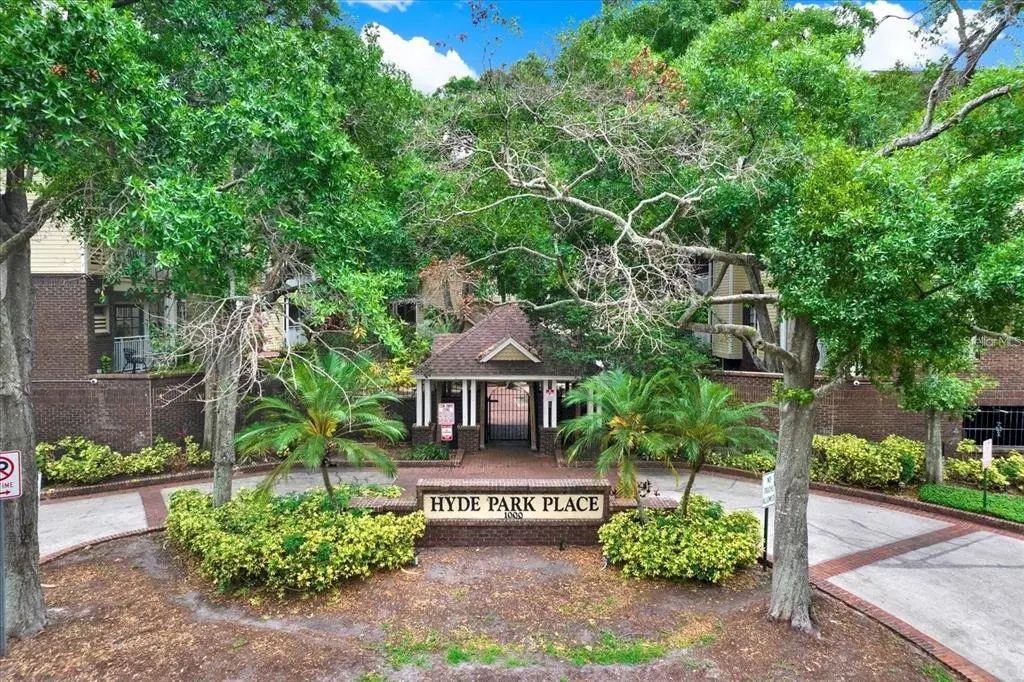 1000 W Horatio Street 226, TAMPA