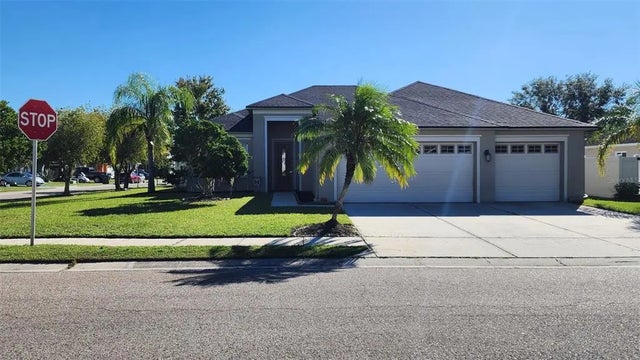 2304 Hamlet Circle, LAKELAND
