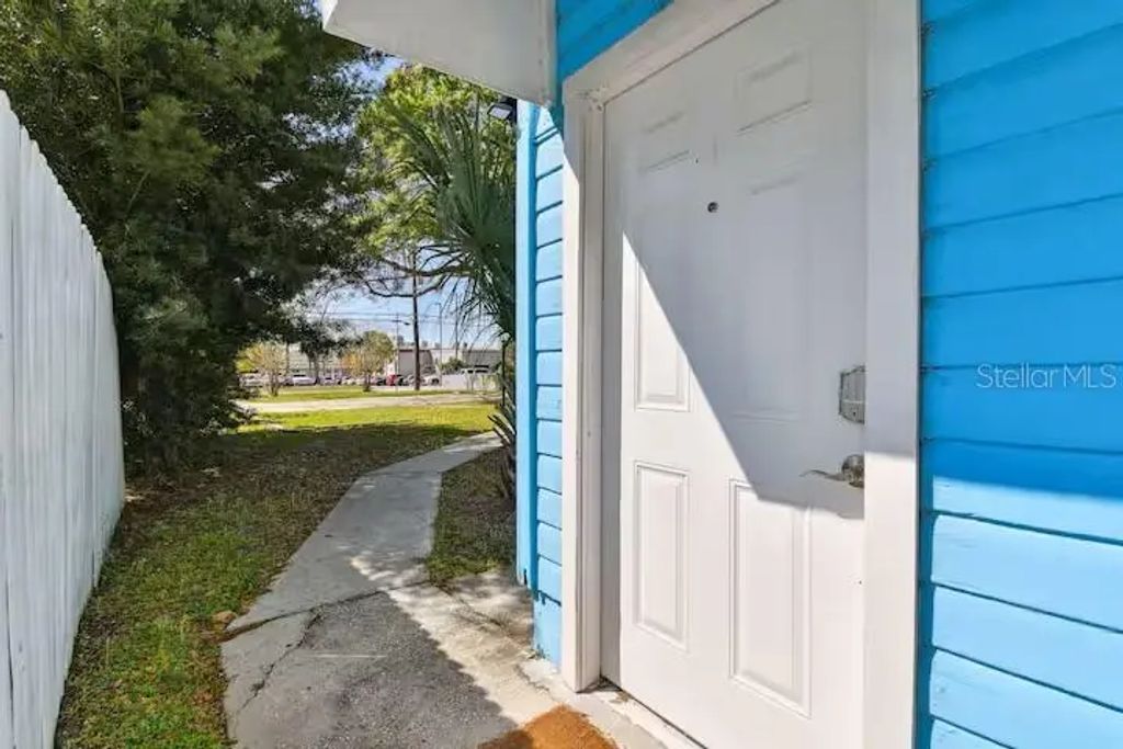 1501 Woodward Street 1/2, ORLANDO