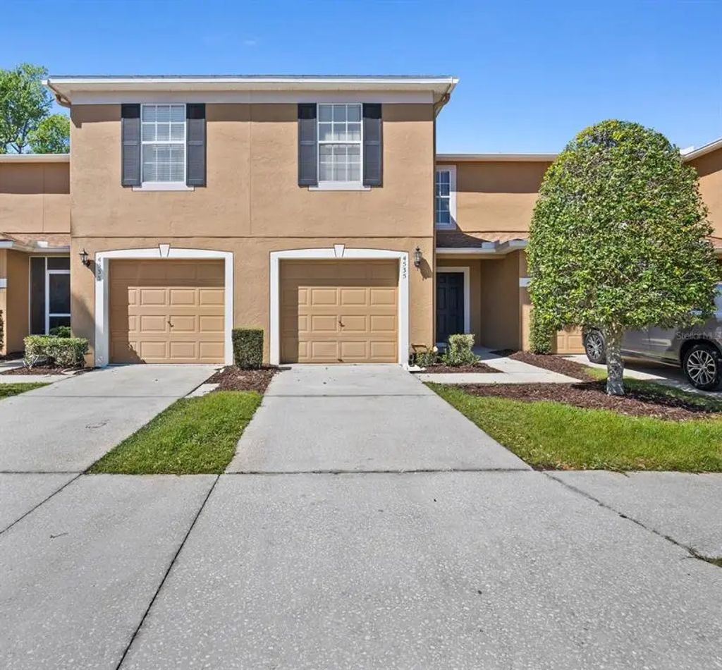 4535 Winding River Way, LAND O LAKES