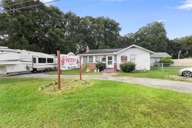 2480 N Woodland Boulevard, DELAND
