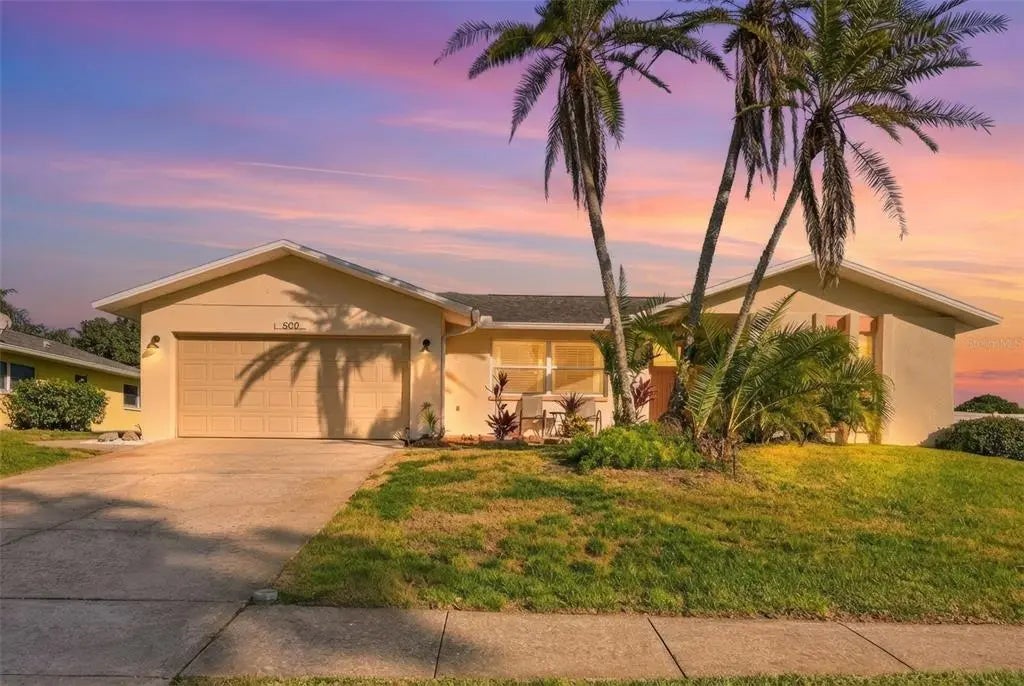 500 Sanibel Court, TARPON SPRINGS