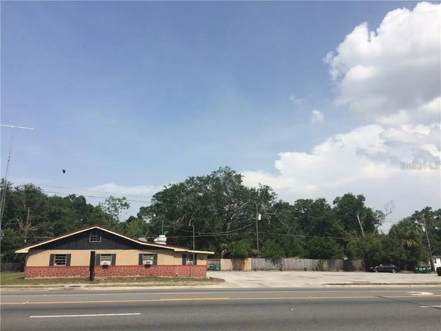 2101 S French Avenue, SANFORD