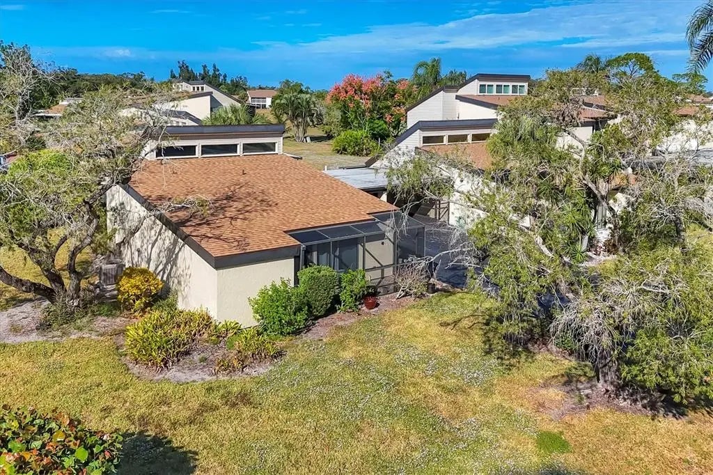 680 White Pine Tree Road 61, VENICE