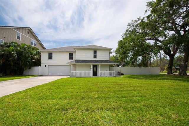 2807 57th Street S, GULFPORT