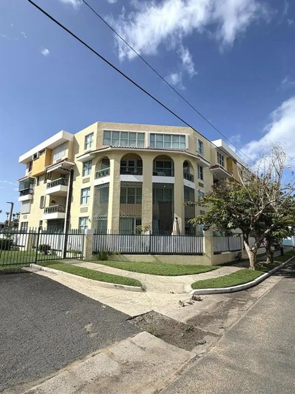 3 Ocean Dr Condominio Brisas De Solimar 3320, LUQUILLO