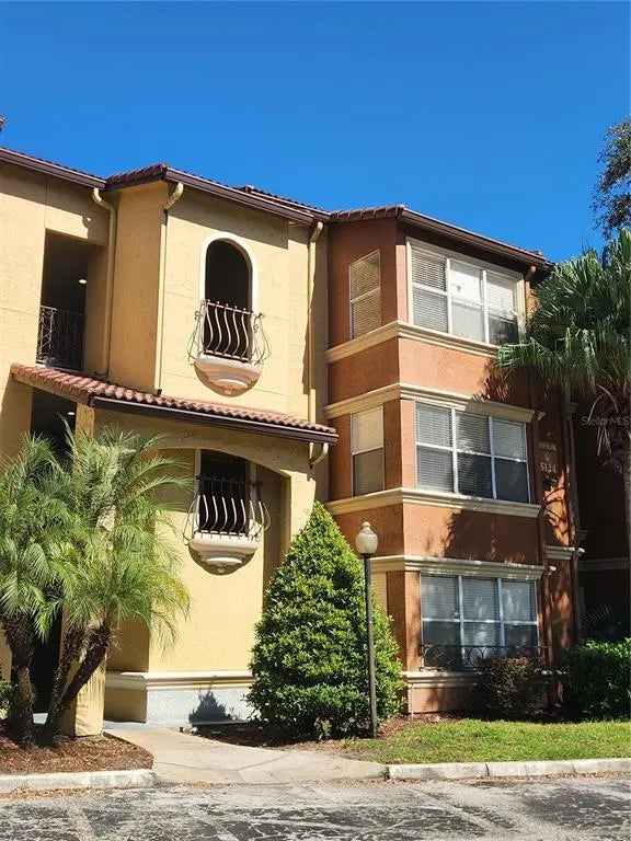 5124 Conroy Road 24, ORLANDO