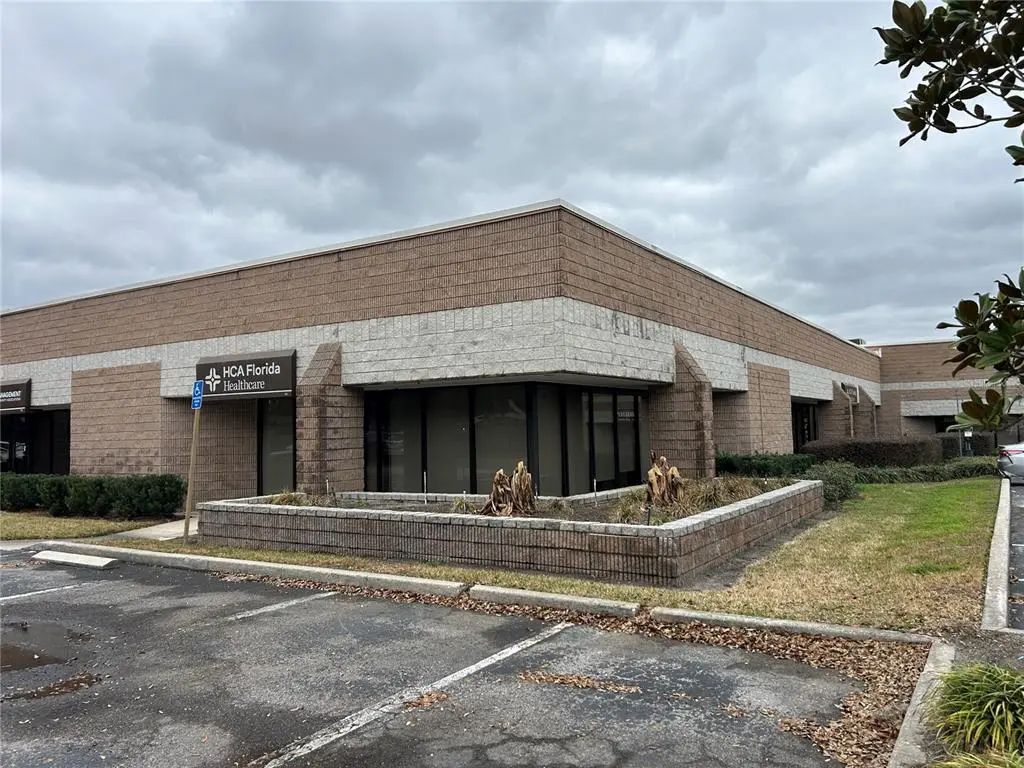 3300 Sw 34th Avenue 104 & 108, OCALA