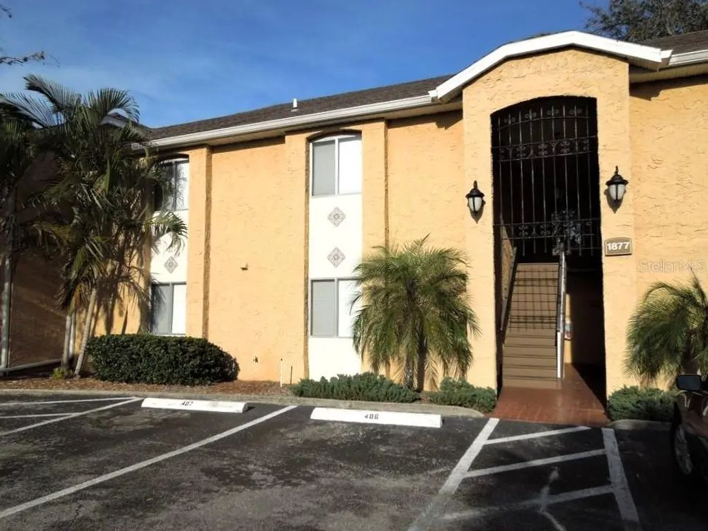 1877 Toucan Way 402, SARASOTA