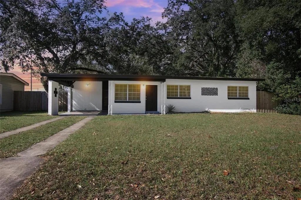 2440 S Elm Avenue, SANFORD