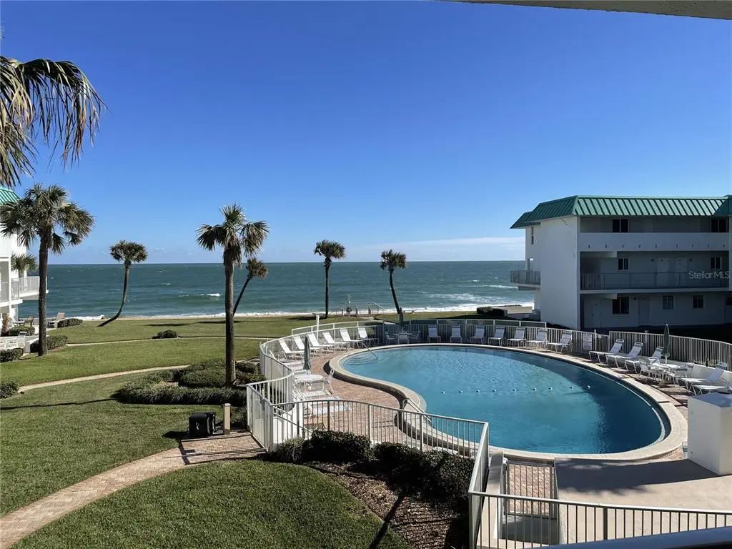 815 Ocean Shore Boulevard 7b, ORMOND BEACH