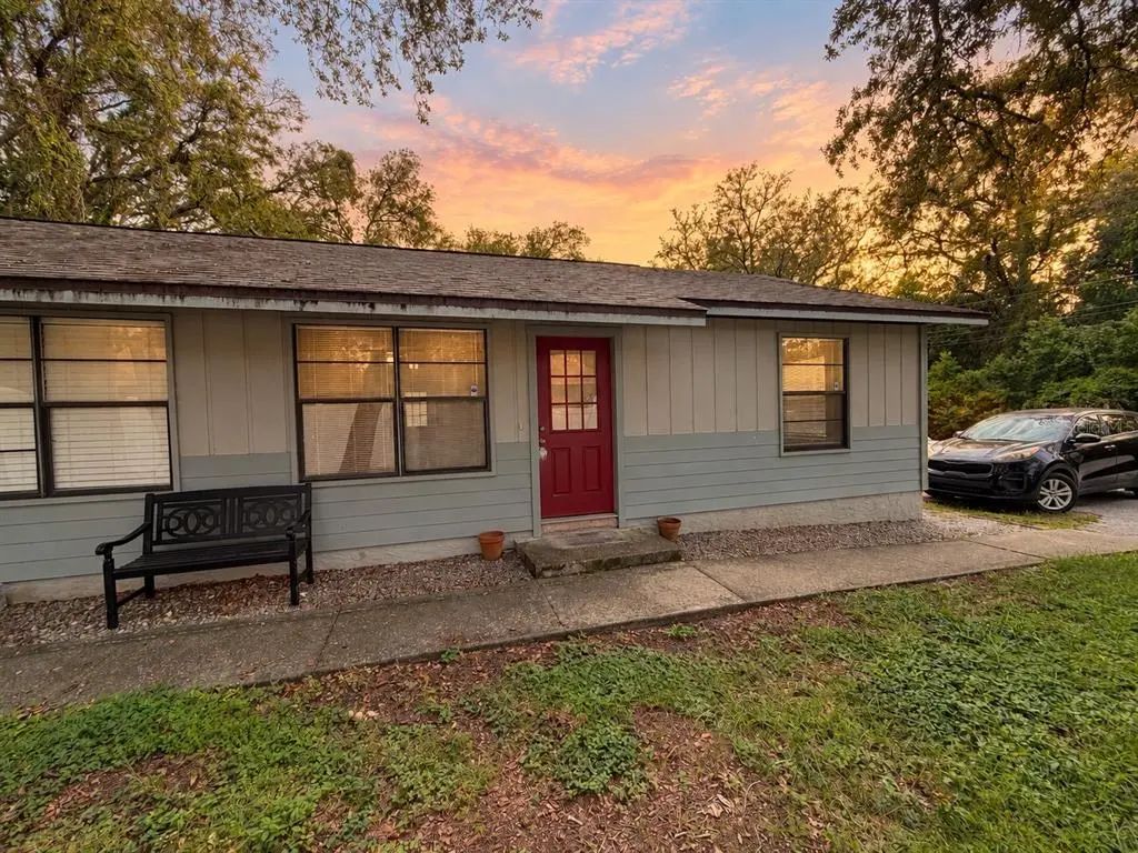1788 Poinsettia Avenue, TARPON SPRINGS