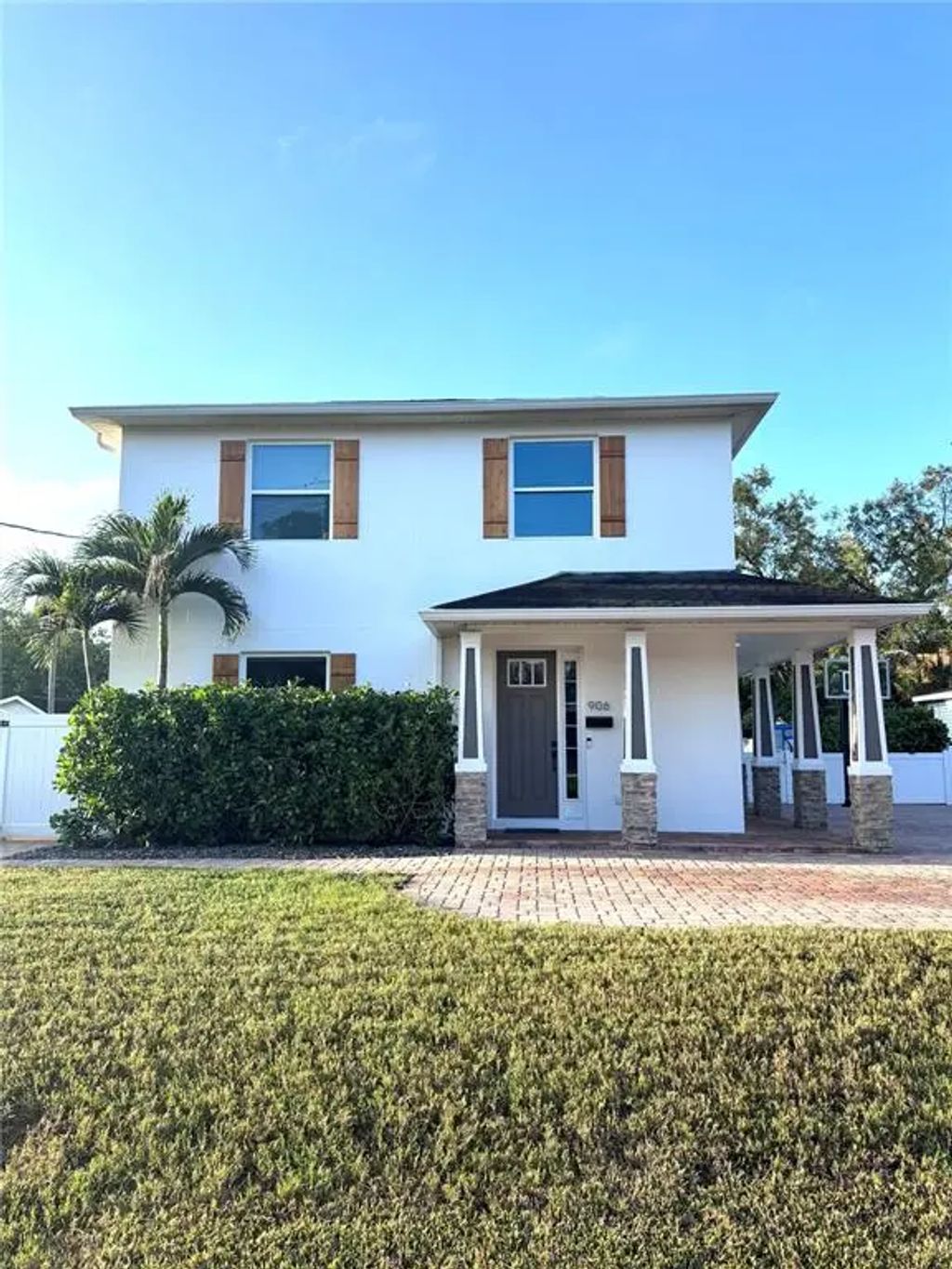 906 W Peninsular Street, TAMPA