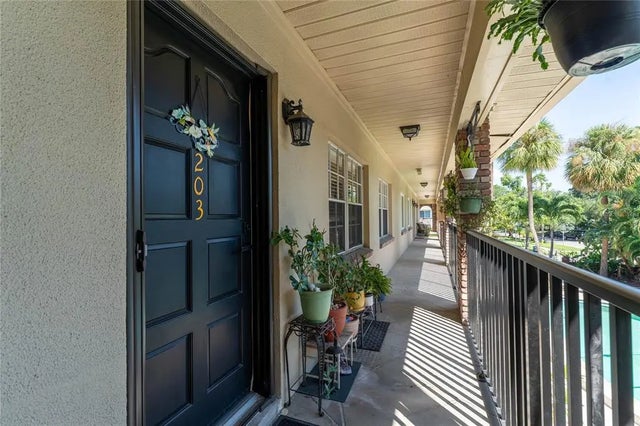 208 Danube Avenue 203, TAMPA