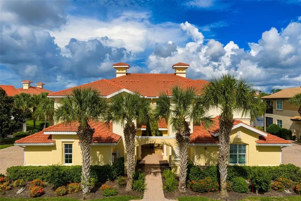 137 Bella Vista Terrace 33c, NOKOMIS