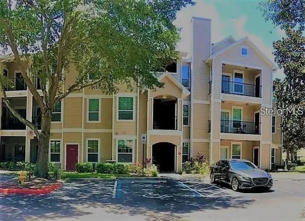 2015 Erving Circle 304, OCOEE