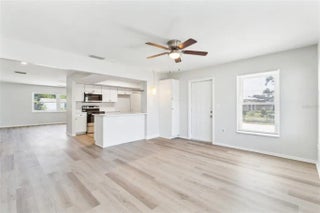 Gulf Shores Realty: 8 af794e79ff149f86c4d9c69734e9aec8 s