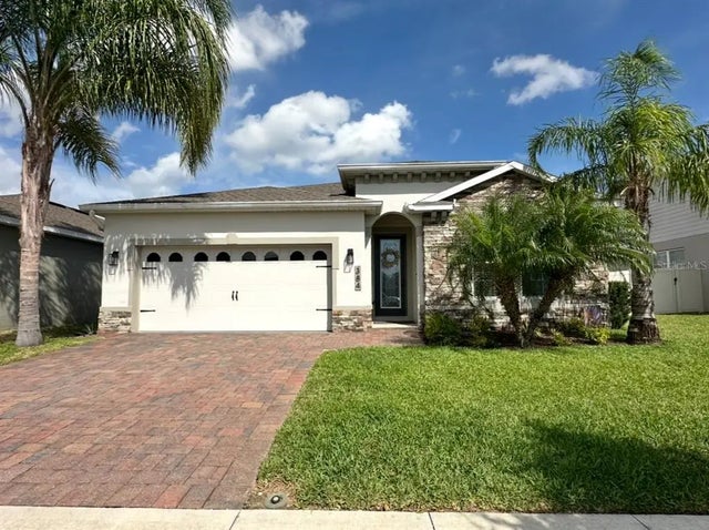 384 Summer Squall Road, DAVENPORT