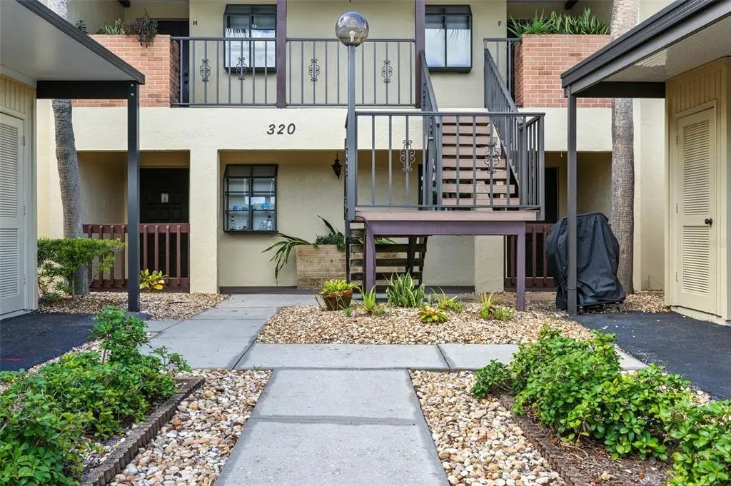 Photo of Listing #C7513787