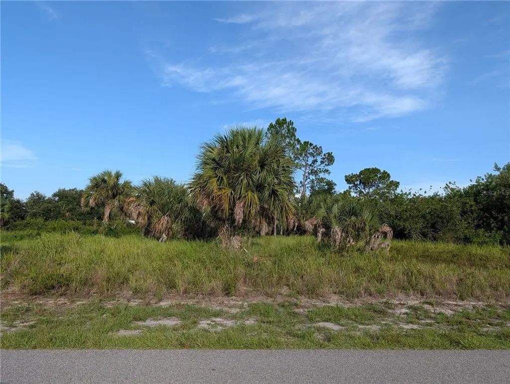Delwood Drive, NORTH PORT