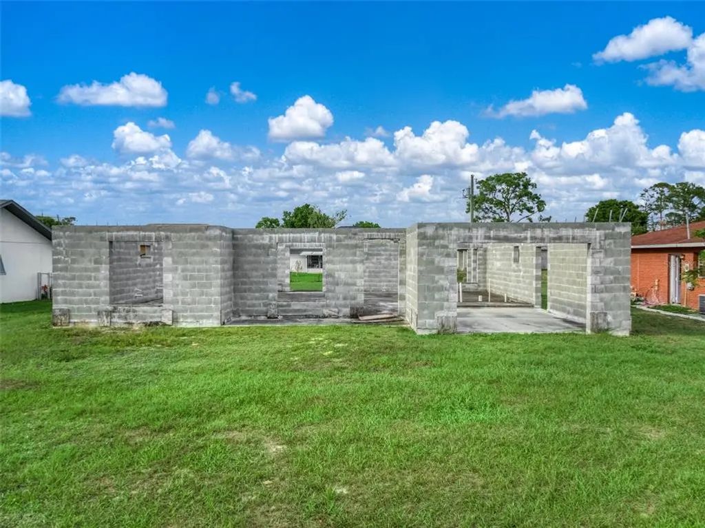 229 Whatley Boulevard, SEBRING