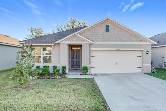 3290 Logan Berry Drive, MOUNT DORA