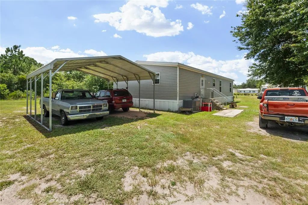 1833 E Sunnyside Drive, LORIDA
