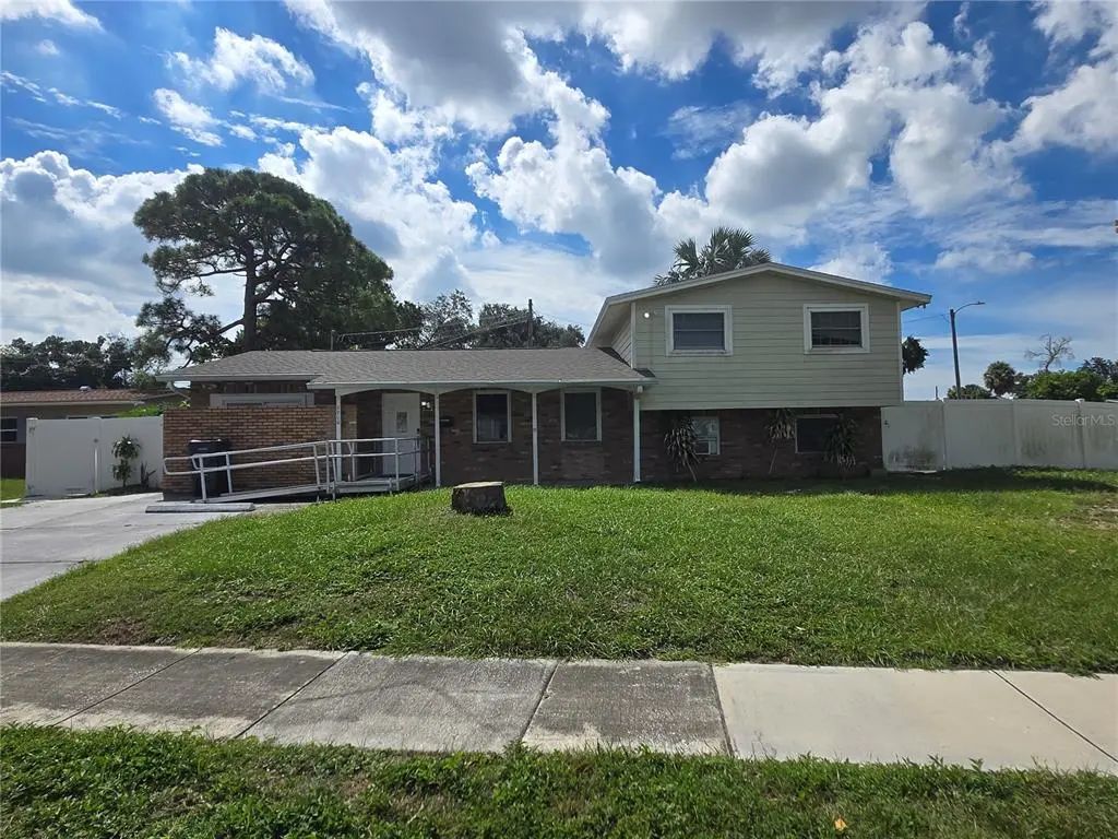 7710 W Hanna Avenue, TAMPA