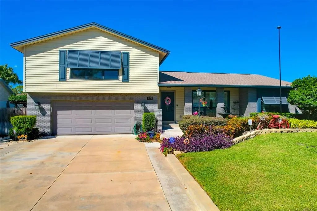 4124 Dellbrook Drive, TAMPA