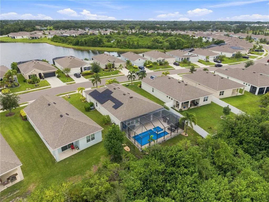 3916 Mossy Limb Court, PALMETTO