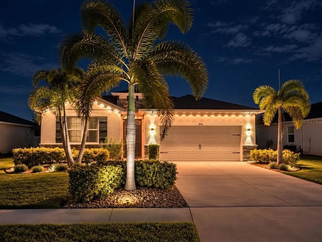 3916 Mossy Limb Court, PALMETTO