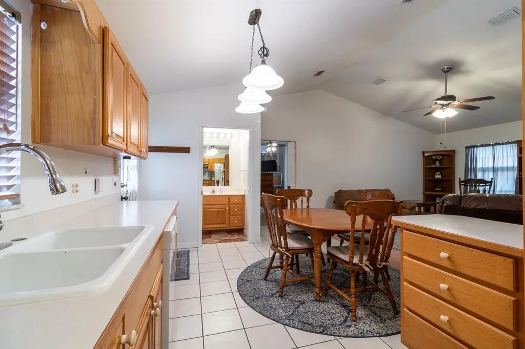 300 Sw Brighton Court, FORT WHITE