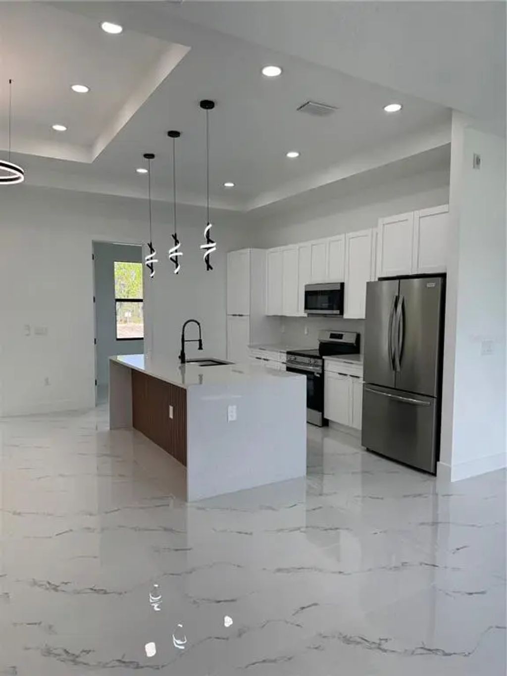 842 Nina S, LEHIGH ACRES