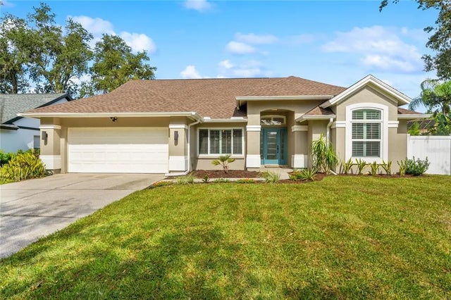 16104 Dowling Court, TAMPA