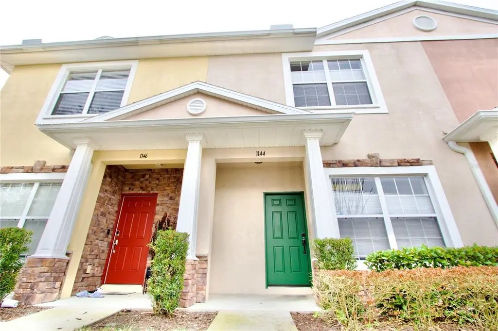 1144 Sleepy Oak Drive, WESLEY CHAPEL