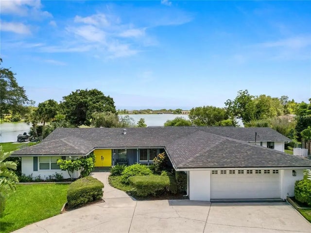 2118 Lake Bentley Court, LAKELAND