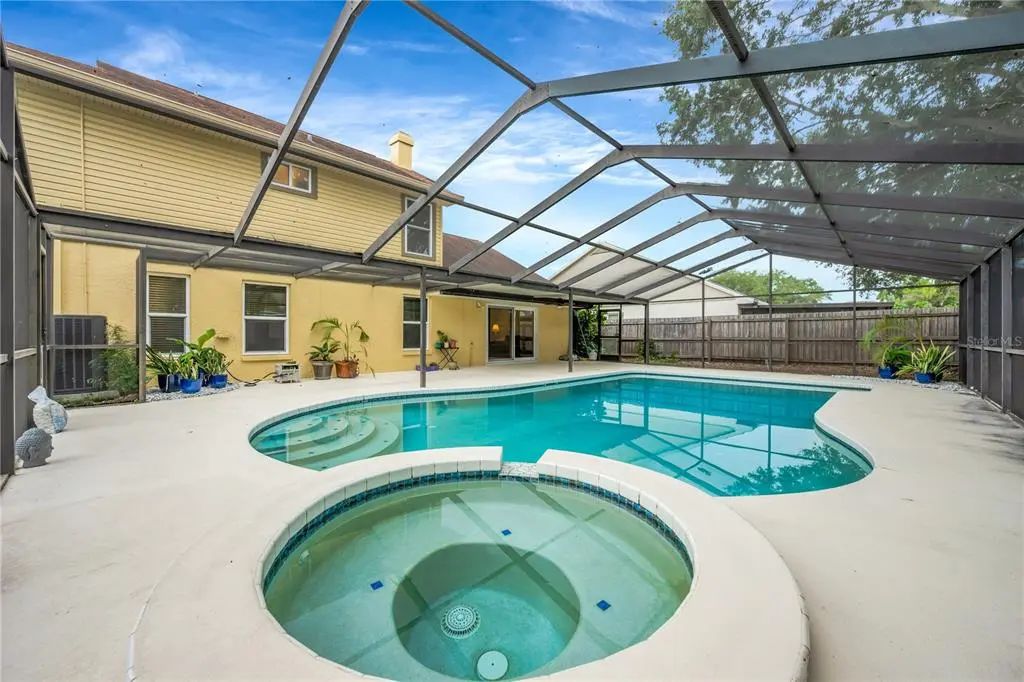 1418 Shell Flower Drive, BRANDON