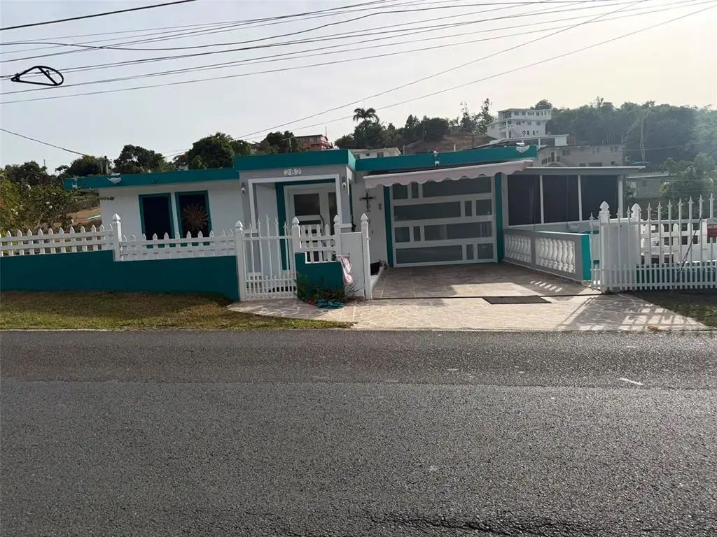 282 Ave. Felix Rios, AIBONITO