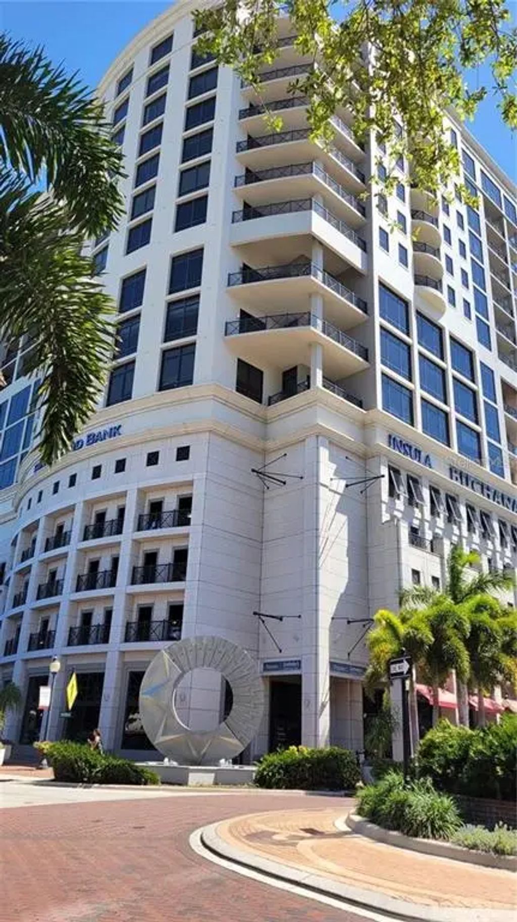 50 Central Avenue 15b, SARASOTA