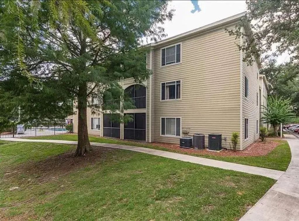 3800 Sw 20th Avenue 311, GAINESVILLE